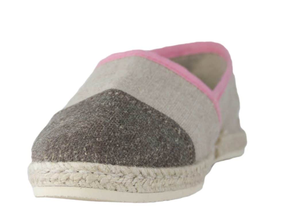 Espadrille rose de face