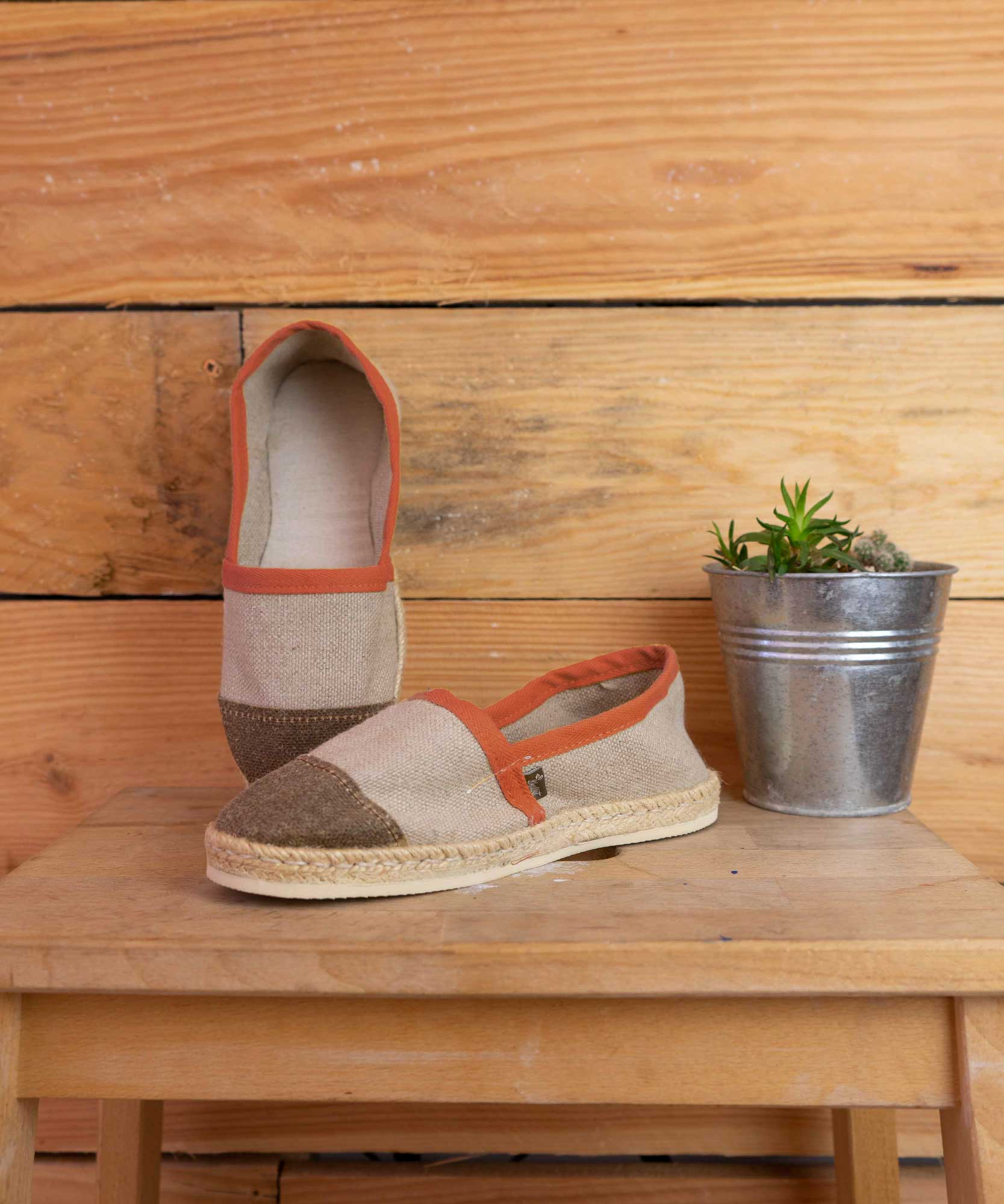 Espadrille en lin made in France - Ocre 2021 - Bhallot