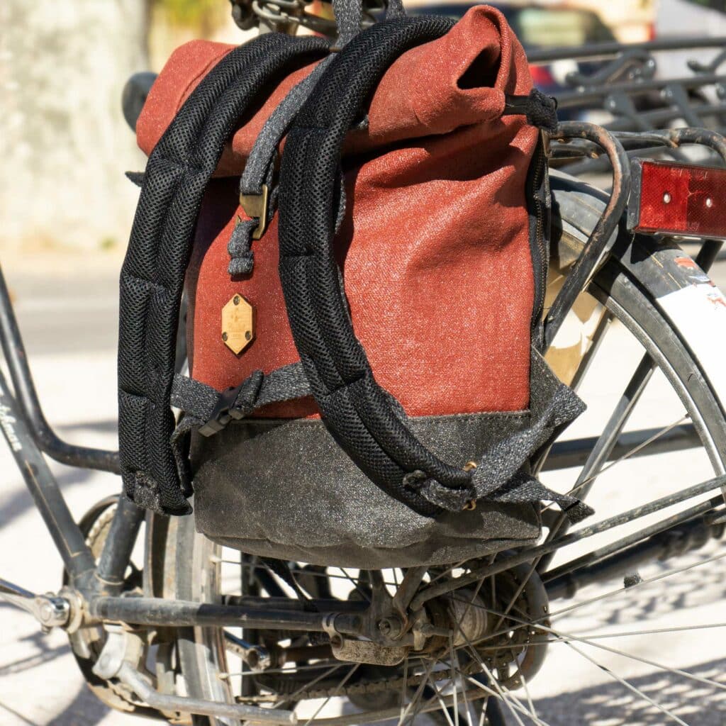 Delmkin Sac à Dos de Vélo de Montagne, Sac à Dos de VTT Imperméable